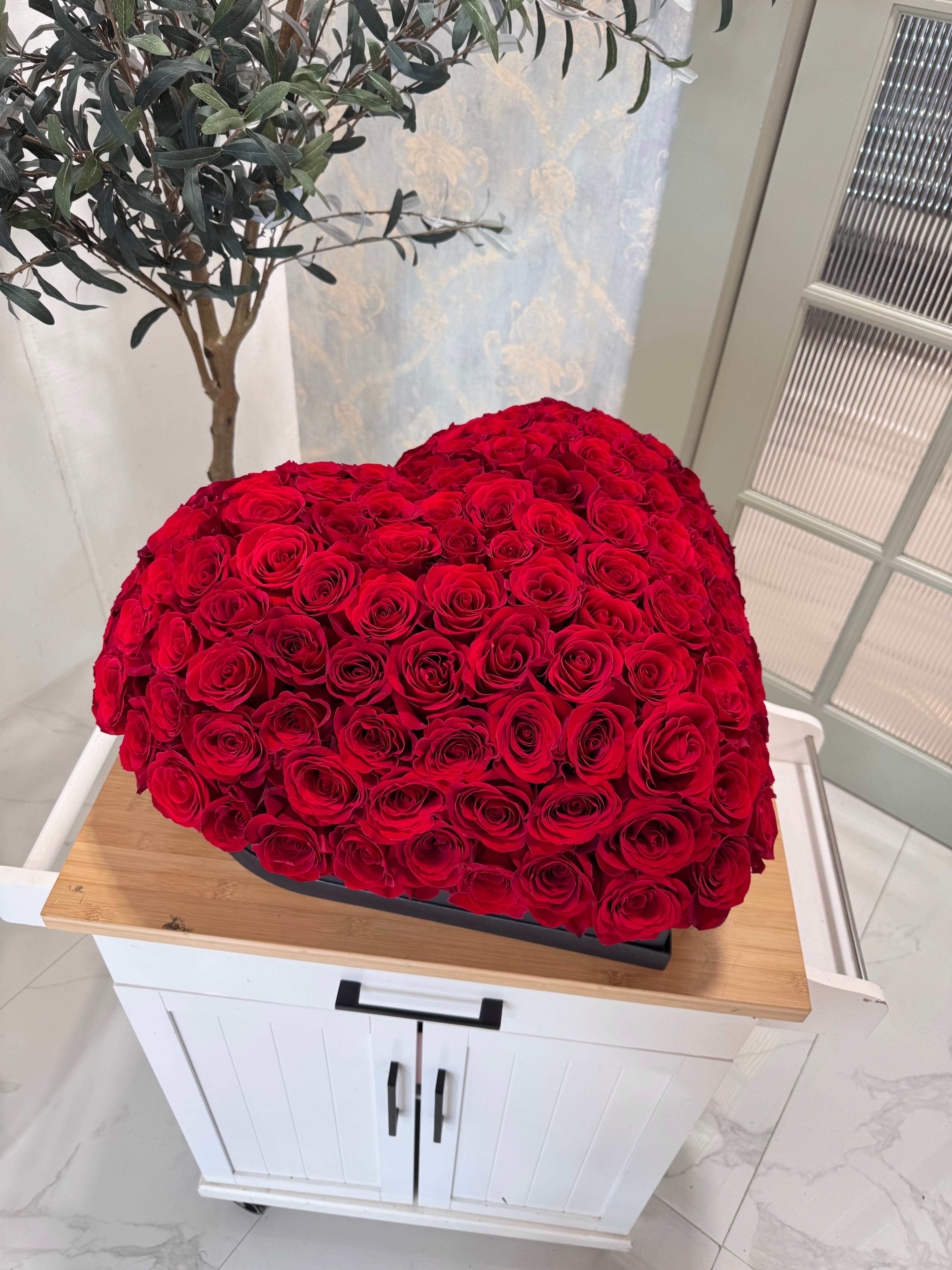 Rich in Roses Box